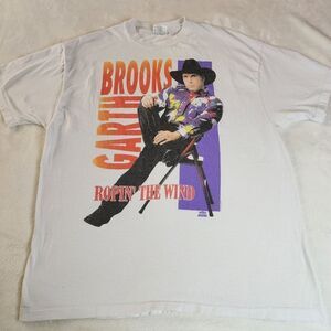 Hanes Garth Brooks Ropin' The Wind White 1991 Tshirt With Graphics Size XL